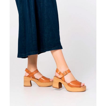 Yokono Bonai 002 platform sandals