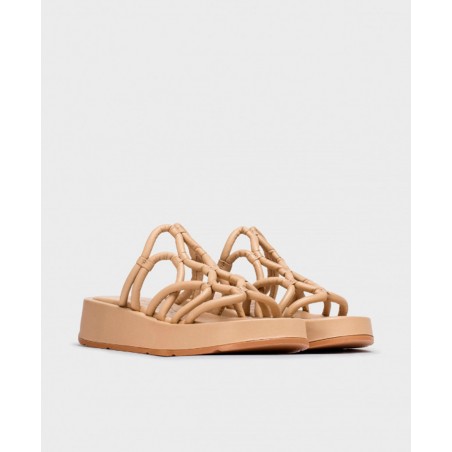 h2Sandalias con plataforma Wonders Eladia h2 pstrongSandalias con plataforma Wonders Eladia strong para mujer en color beige Ca