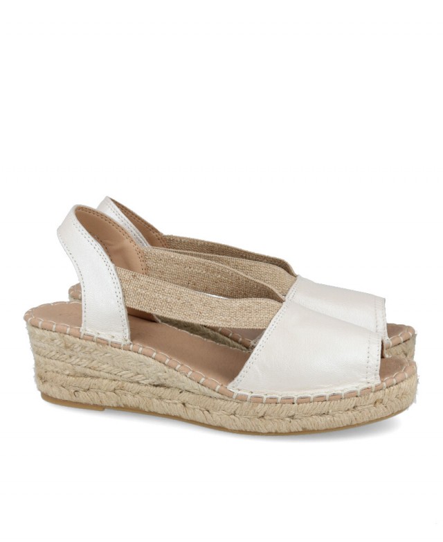 Andares Dona low wedge espadrille 17