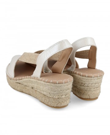 Andares Dona low wedge espadrille 17