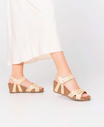 Sandalias doradas Yokono Cadiz 303