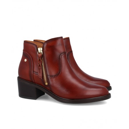 Pikolinos Bacarot W2D-8674 leather ankle boots