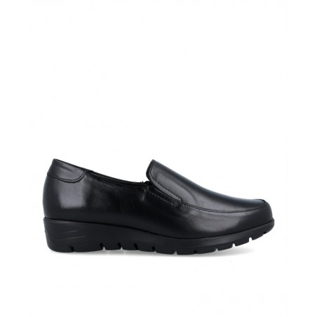 Leather loafers with low wedge Pitillos 107