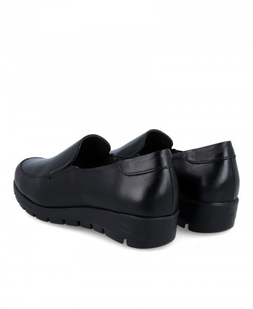 Leather loafers with low wedge Pitillos 107