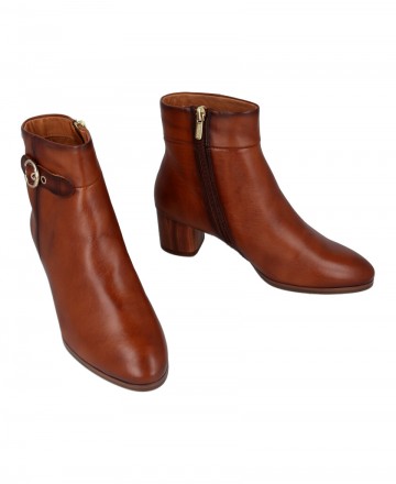 Ankle boots with side buckle Pikolinos Calafat W1Z-8588