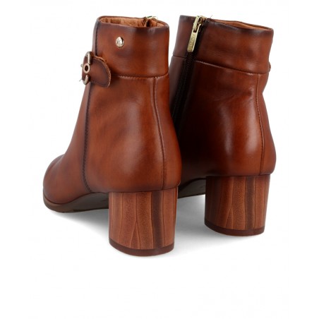 Ankle boots with side buckle Pikolinos Calafat W1Z-8588