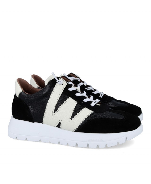 Sneakers with light sole Wonders A-2476