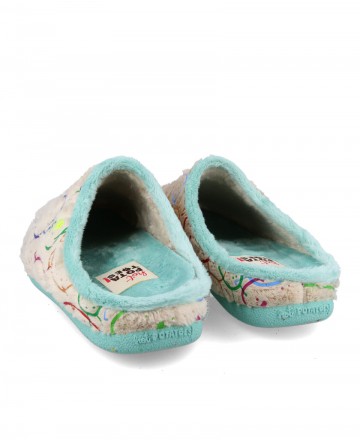 Taastrup comfortable slippers for home use