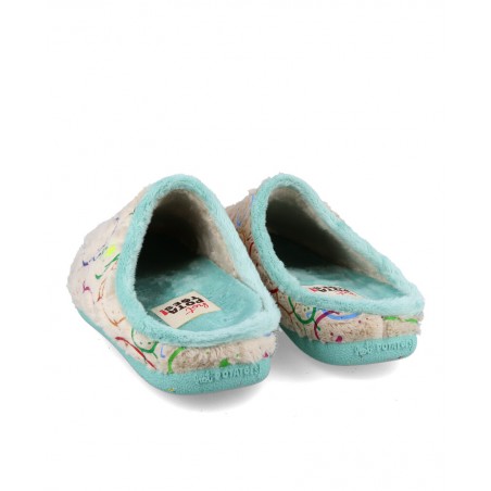 Taastrup comfortable slippers for home use