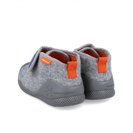 Zapatillas de casa con cierre de velcro Biomecanics 241154