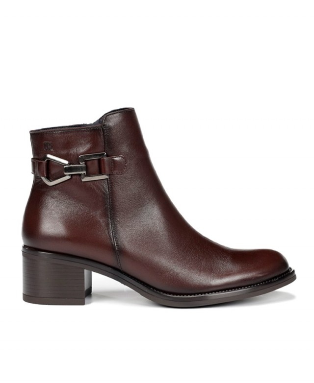 Leather ankle boots with link Dorking D9347