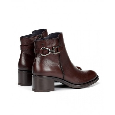 Leather ankle boots with link Dorking D9347