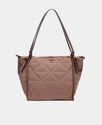 h2Bolso shopper con doble asa combinable Binnari Malaga 20363 h2 pEl Bolso shopper Binnari Malaga 20363 en color beige es la co