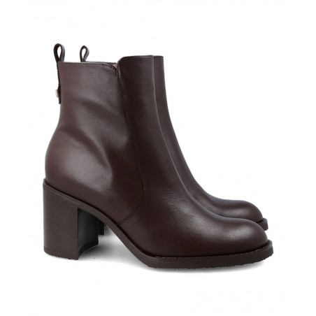 Wonders I-9205 medium heel ankle boots