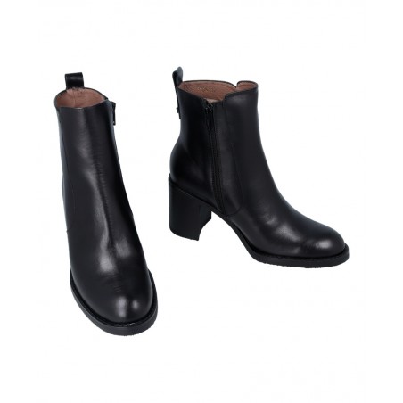 Women's leather ankle boots Wonders I-9205