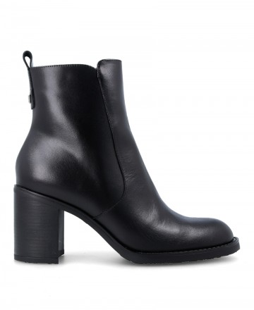 Women's leather ankle boots Wonders I-9205