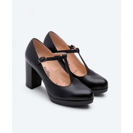 Mary Jane style pumps Patricia Miller Ulla