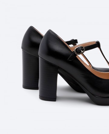 Mary Jane style pumps Patricia Miller Ulla