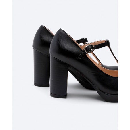 Mary Jane style pumps Patricia Miller Ulla