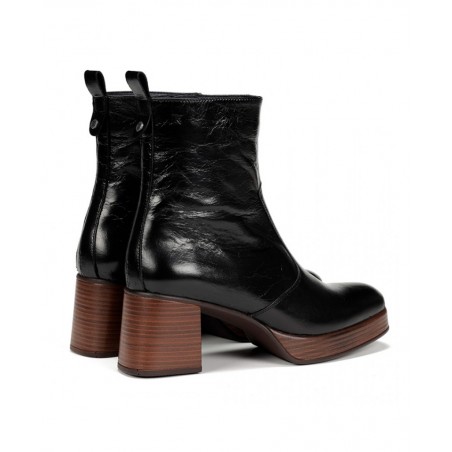 Dorking D9157 leather ankle boots