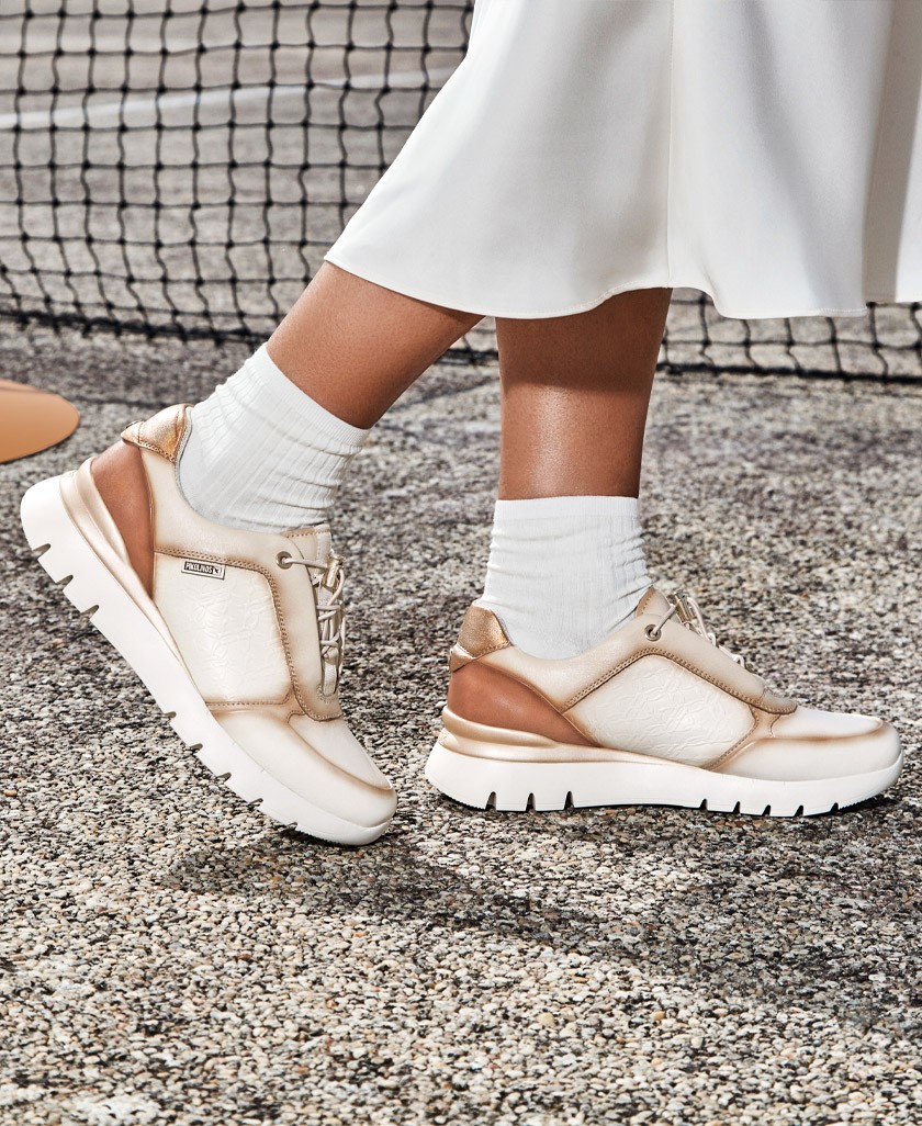 Pikolinos Asturias W9C-6607C1 track sole trainers