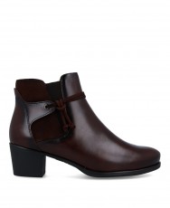 Botines de caña baja Desireé Neus 22 Botines de caña baja Desireé Neus 22