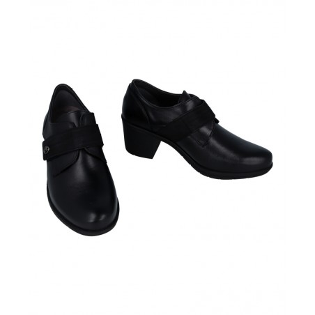 Zapatos de mujer abotinados Fluchos Nydia F1803