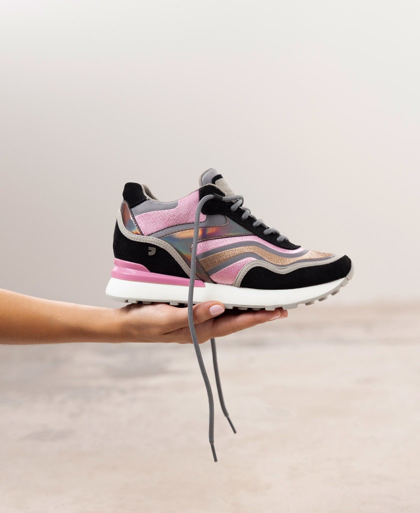 Sneakers with internal wedge Gioseppo Igal