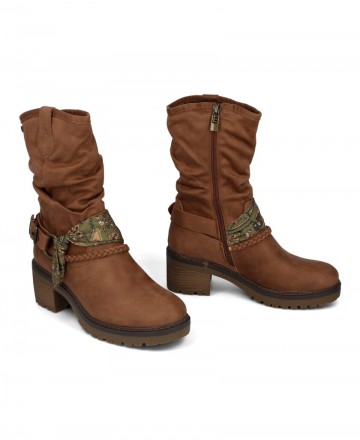 Botas de mujer con cremallera lateral Mustang Doris