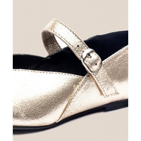 Golden ballerinas with buckle Yokono ARI-001