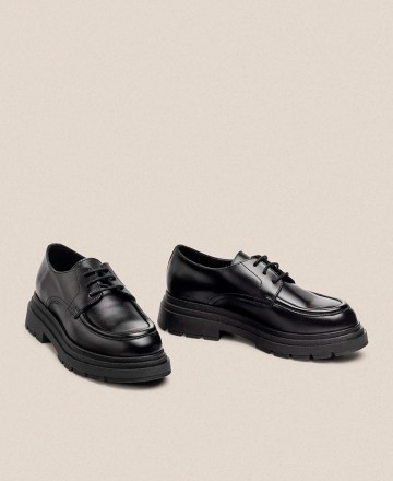 Yokono CHAM-002 Lace-Up Loafers