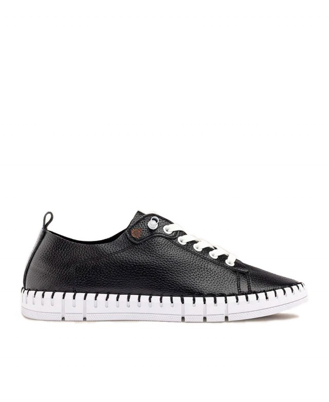 Yokono FLOW-004 Lace-Up Flat Sneakers