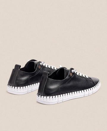 Yokono FLOW-004 Lace-Up Flat Sneakers