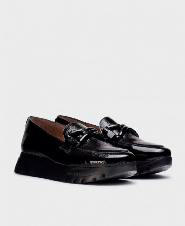 Wonders Rose Buckle Loafers