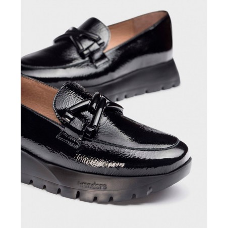 Wonders Rose Buckle Loafers