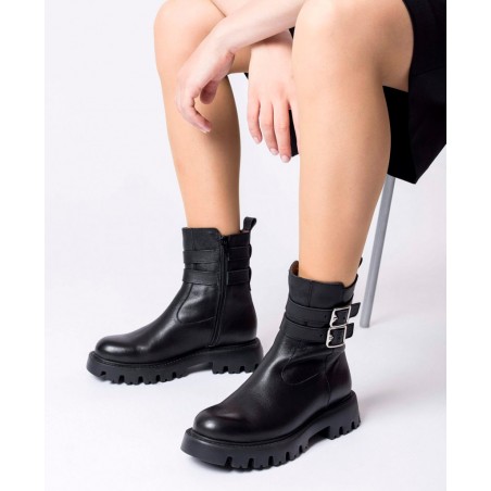 Wonders Pura buckled biker boots