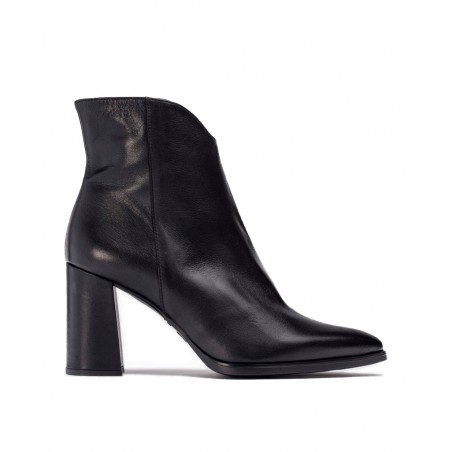 Wonders Nara V-cut heeled bootie