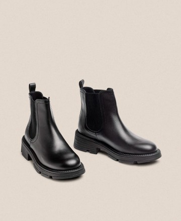 Flat boot with track sole Yokono Elze 001