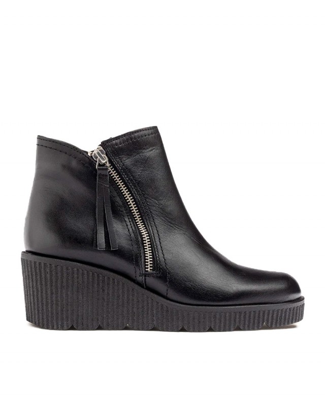 Yokono Madona embossed wedge ankle boots with zipper