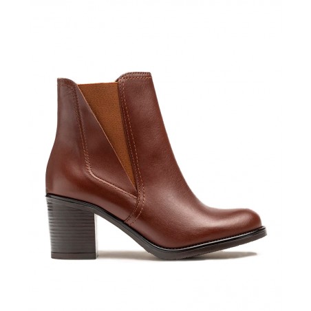 Yokono Orne side zip heeled ankle boots