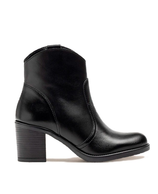 Yokono Orne leather heeled boot