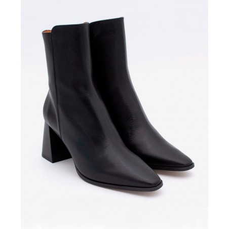 Angel Alarcon Tridas Square Toe Ankle Boots