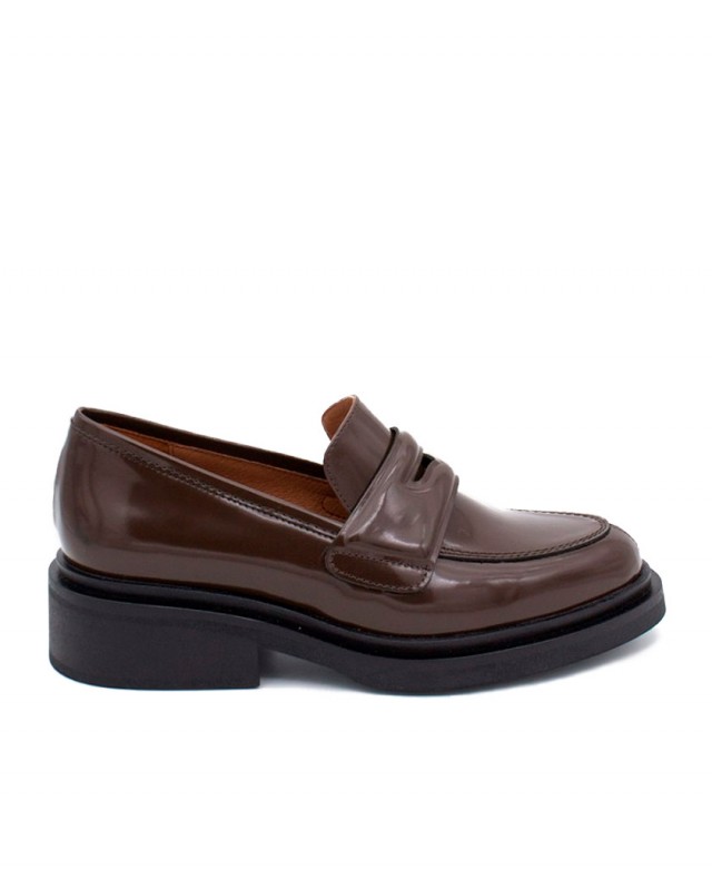 Angel Alarcon Itma patent leather moccasins