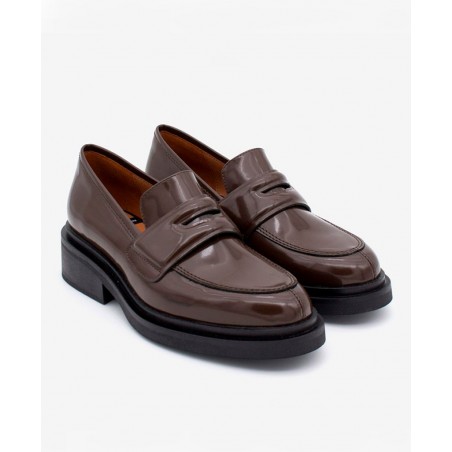 Angel Alarcon Itma patent leather moccasins