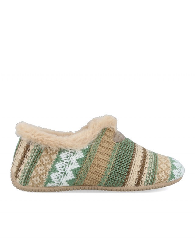 Garzón 15700.349 closed slippers