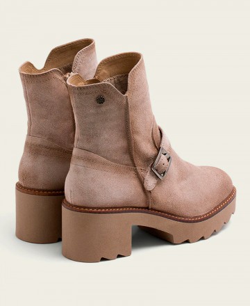 Porronet Mar 4673 Buckle and Strap Detail Booties