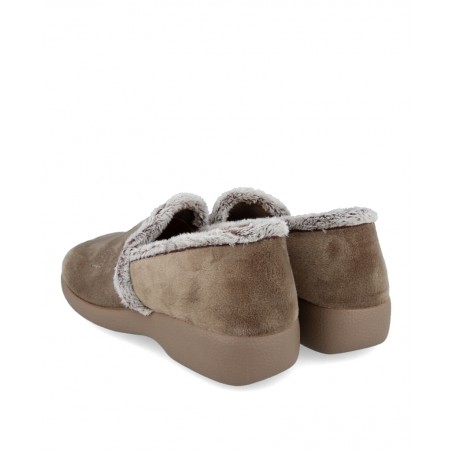 Garzón 3843.247 Furry House Slippers