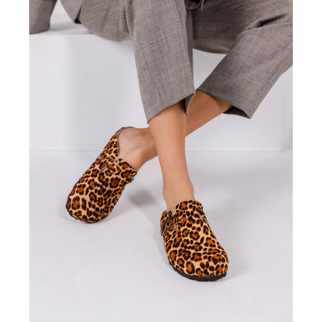 Yokono Zueco 599 Adjustable Buckle Leopard Shoes