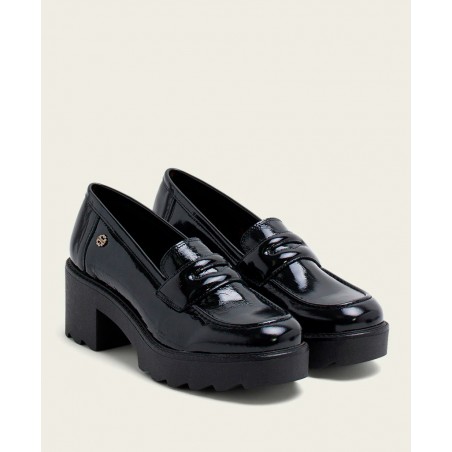 Porronet Maddy 4671 patent leather heeled platform loafers