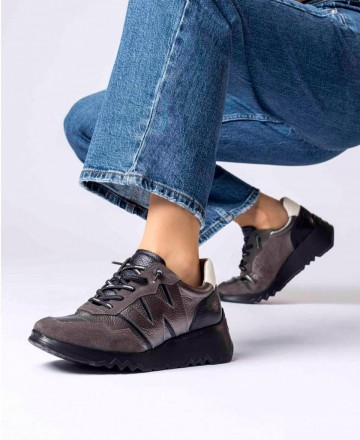 Wonders Track E-6750 Elastic Lace-Up Sneakers